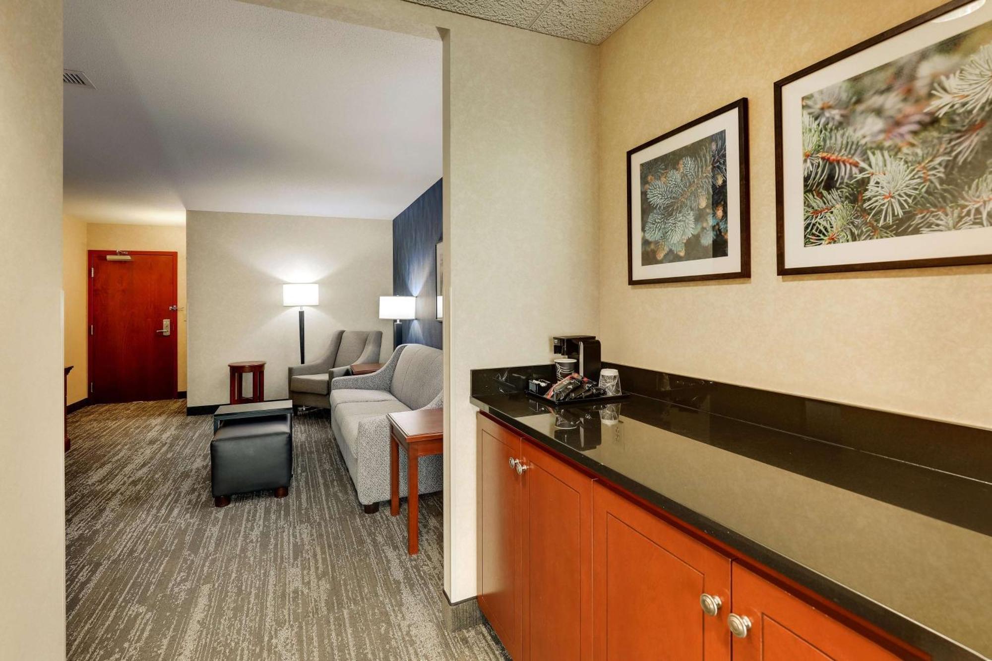 Drury Plaza Denver Hotel